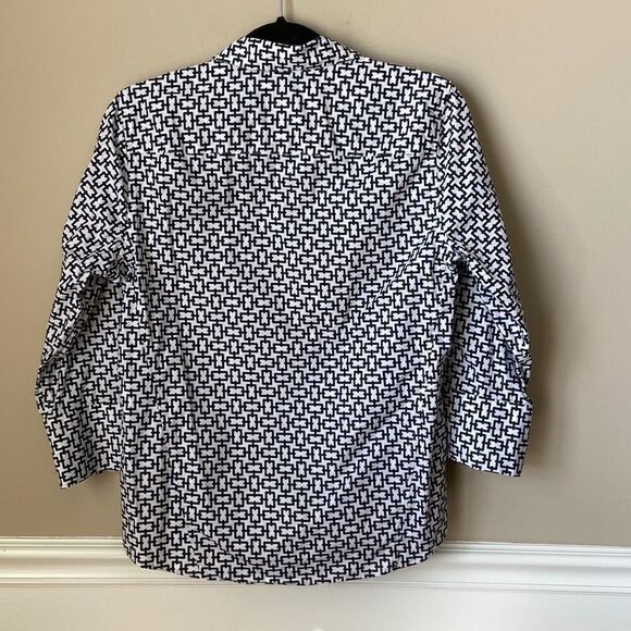 𝅺foxcroft Top - Picture 5 of 13